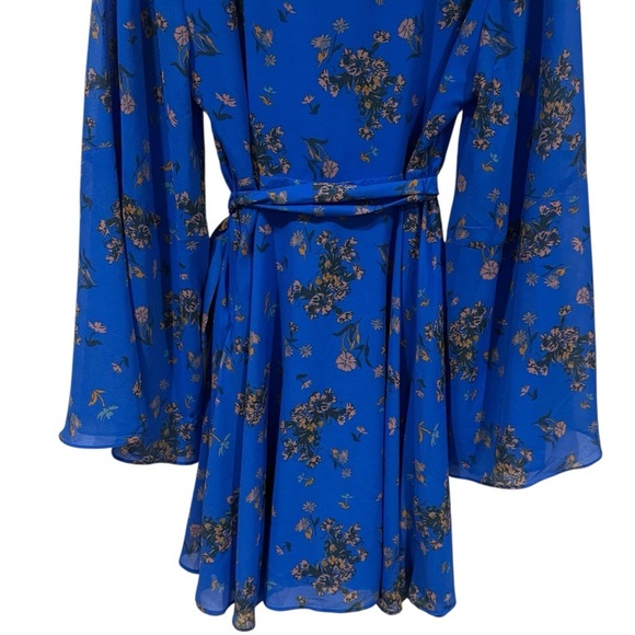 Free People Lilou Printed Bell Sleeve Dress in Cobalt Combo Fairycore Size S - Picture 8 of 13